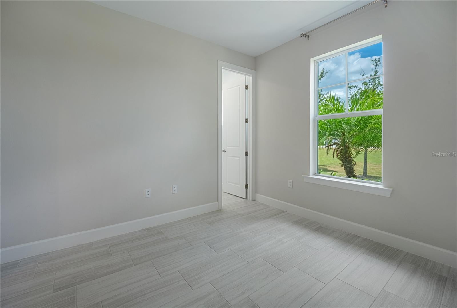 17057 Pine Lily Ln Property Photo 28
