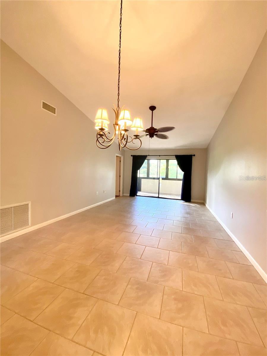 3625 Longmeadow #40 Property Photo 15