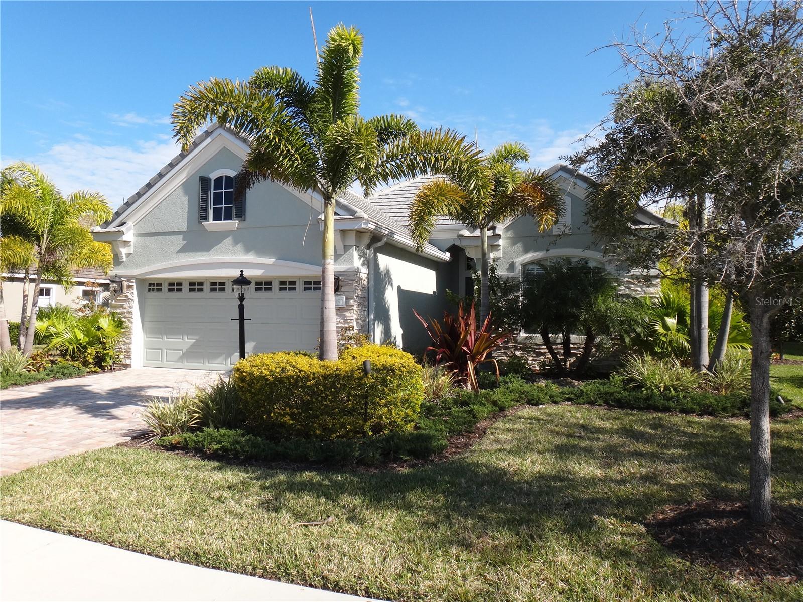 12051 THORNHILL CT Property Photo 1