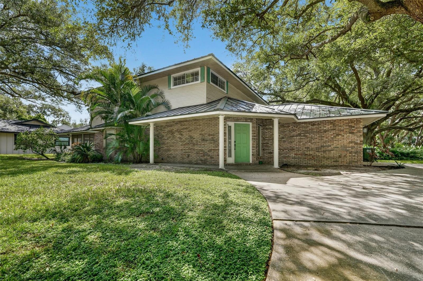 6812 Arbor Oaks Dr Property Photo 6