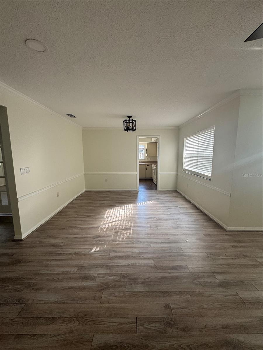 6812 Arbor Oaks Dr Property Photo 8
