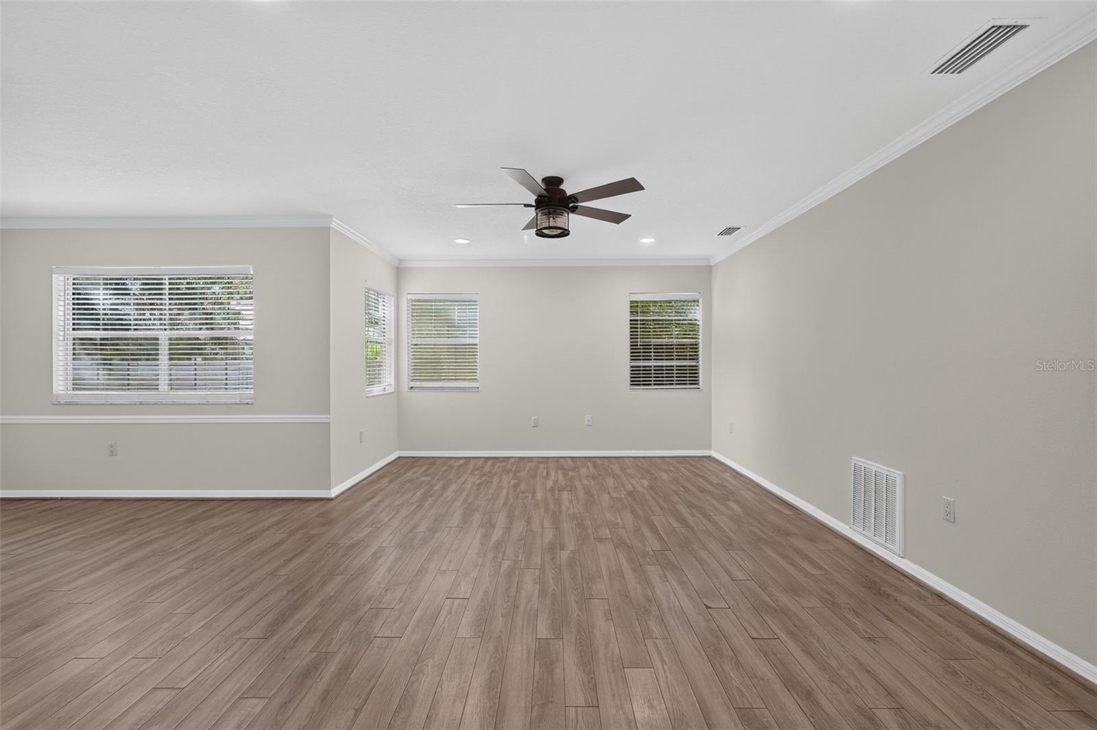 6812 Arbor Oaks Dr Property Photo 16