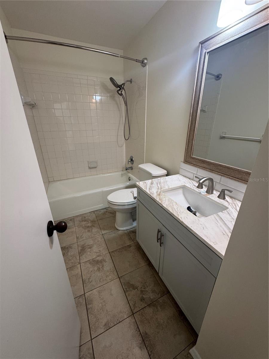 6812 Arbor Oaks Dr Property Photo 24