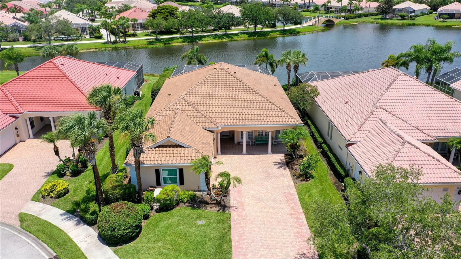 8672 Dolce Ln Property Photo 6