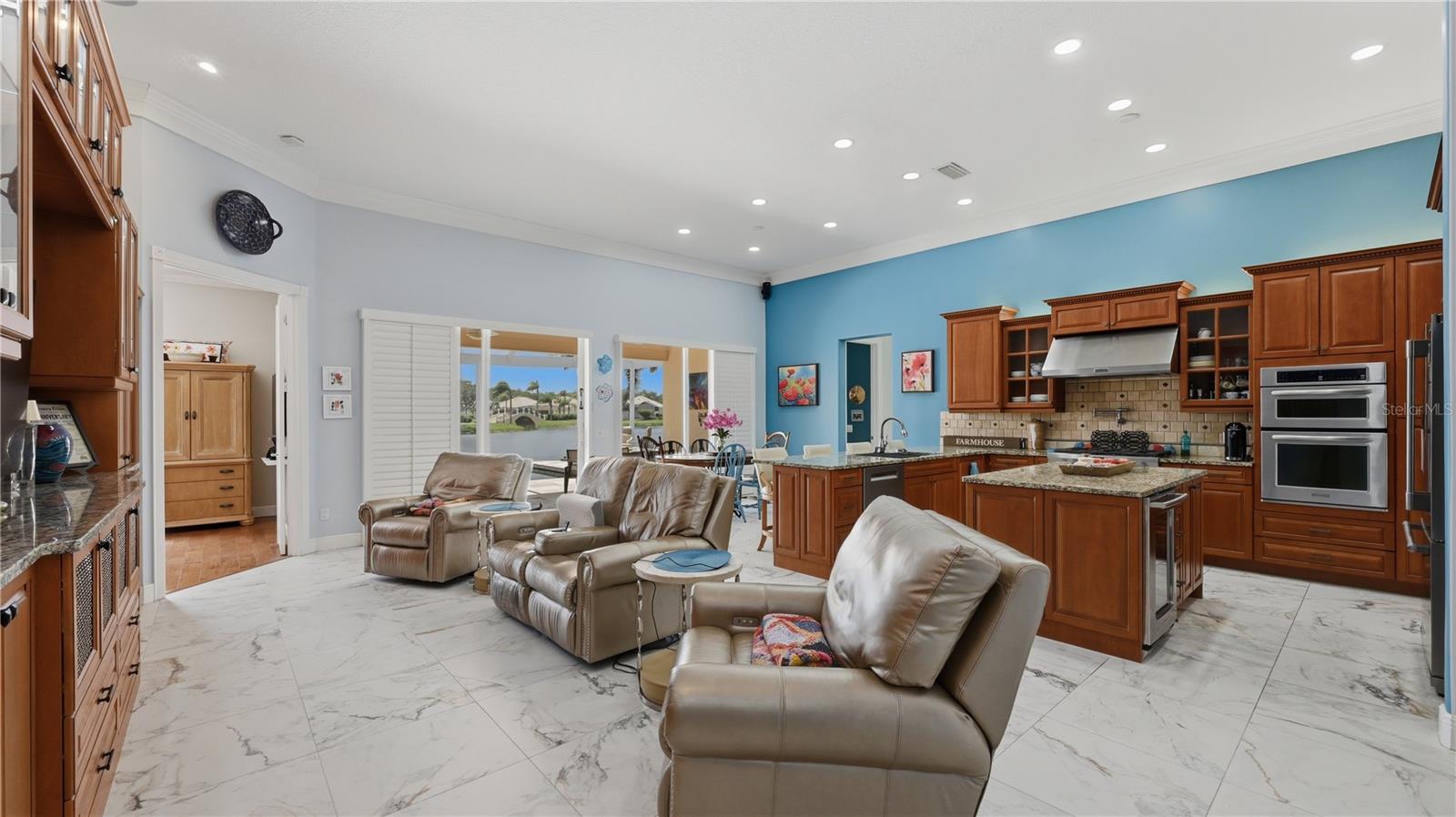 8672 Dolce Ln Property Photo 15