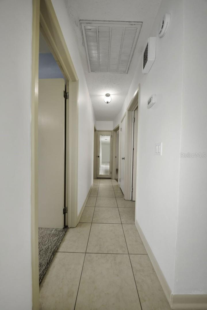 2077 Druid Rd E Property Photo 32