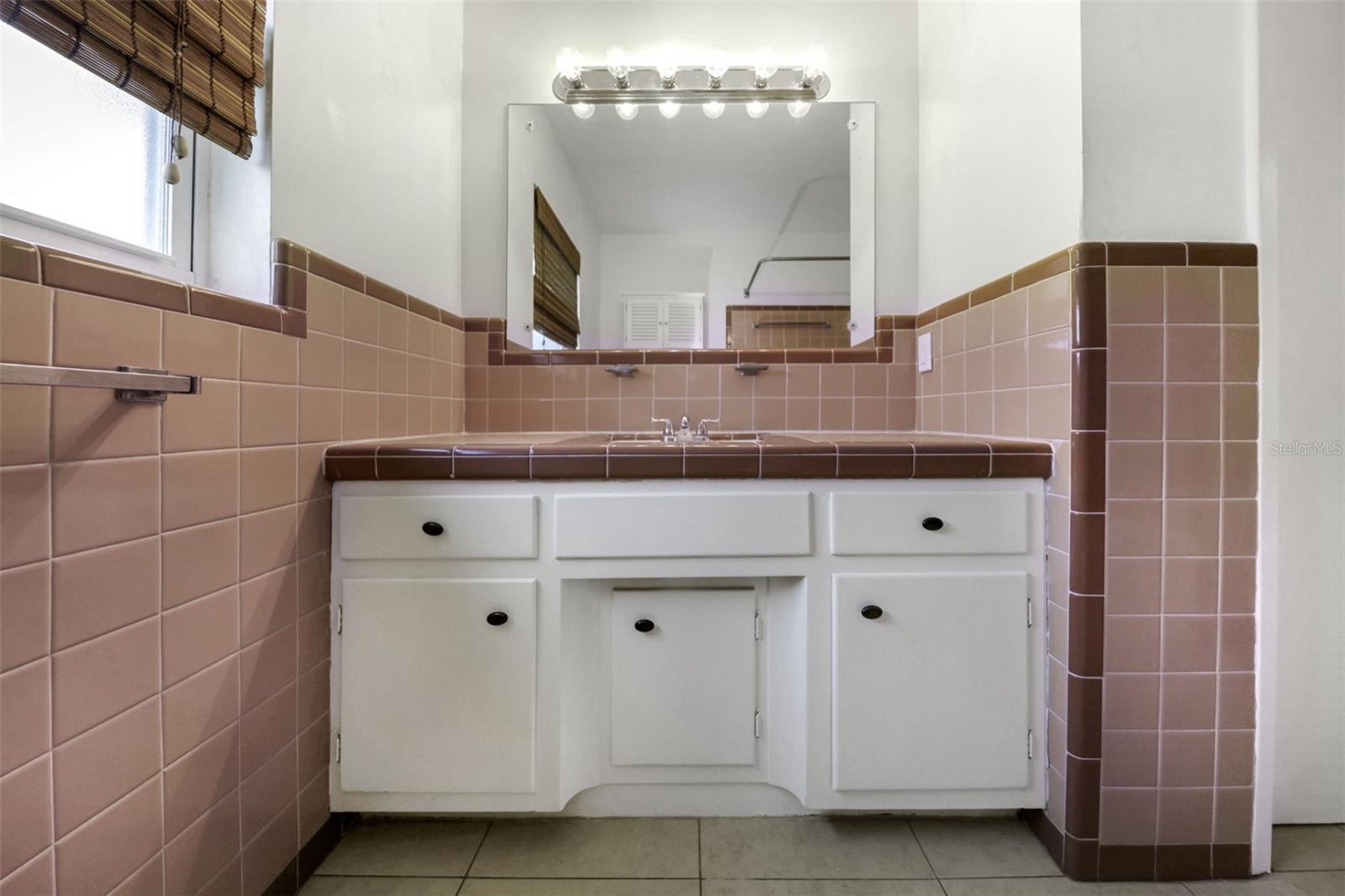 2077 Druid Rd E Property Photo 48