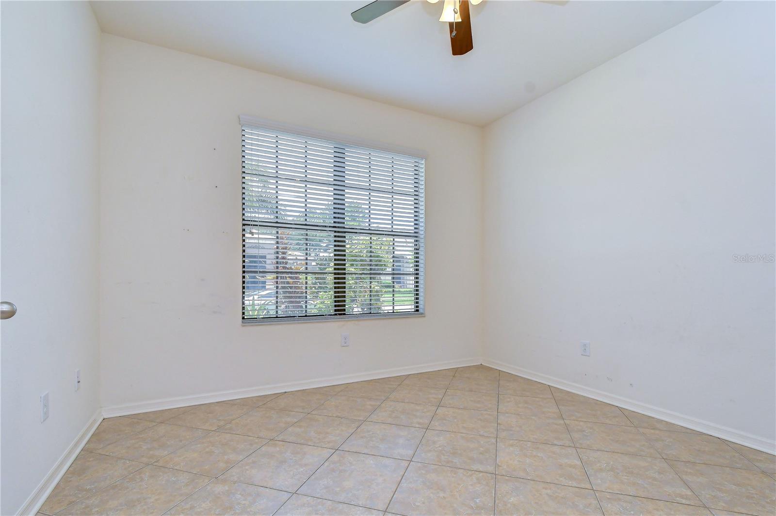 8443 White Poplar Dr Property Photo 28