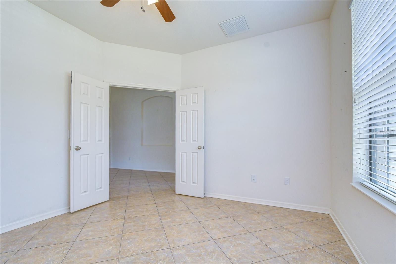 8443 White Poplar Dr Property Photo 29
