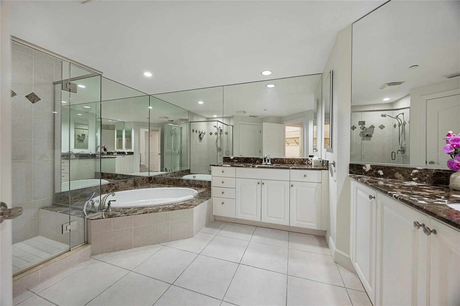 14041 Bellagio Way #214 Property Photo 23