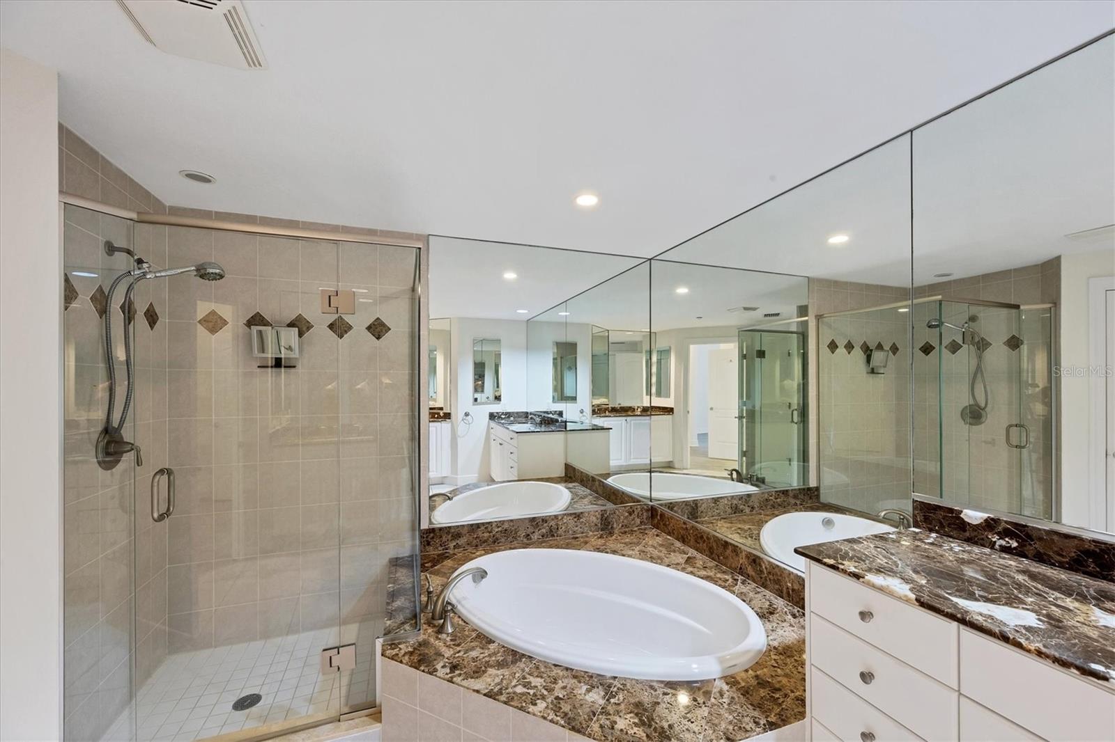 14041 Bellagio Way #214 Property Photo 25
