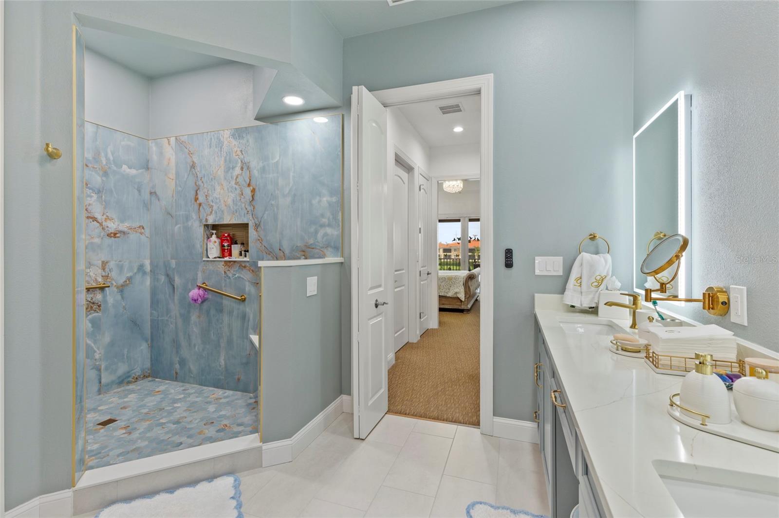10 Franklin Ct S #63c Property Photo 16