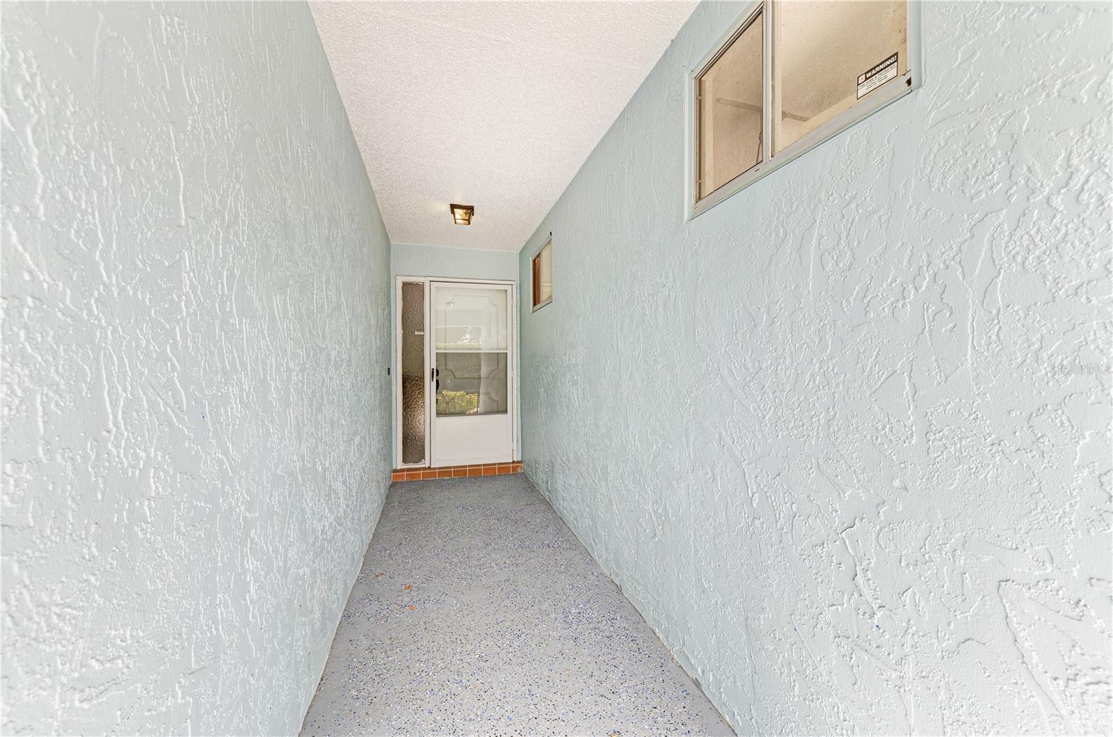 804 67th St W #804 Property Photo 4