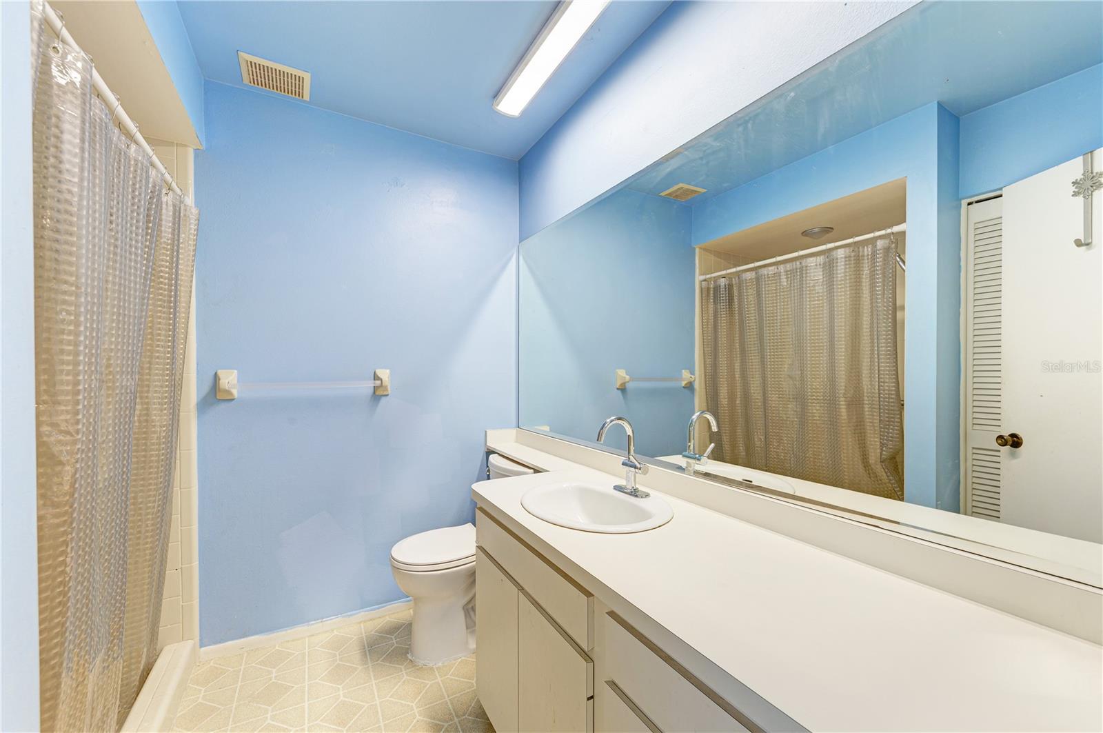 804 67th St W #804 Property Photo 30