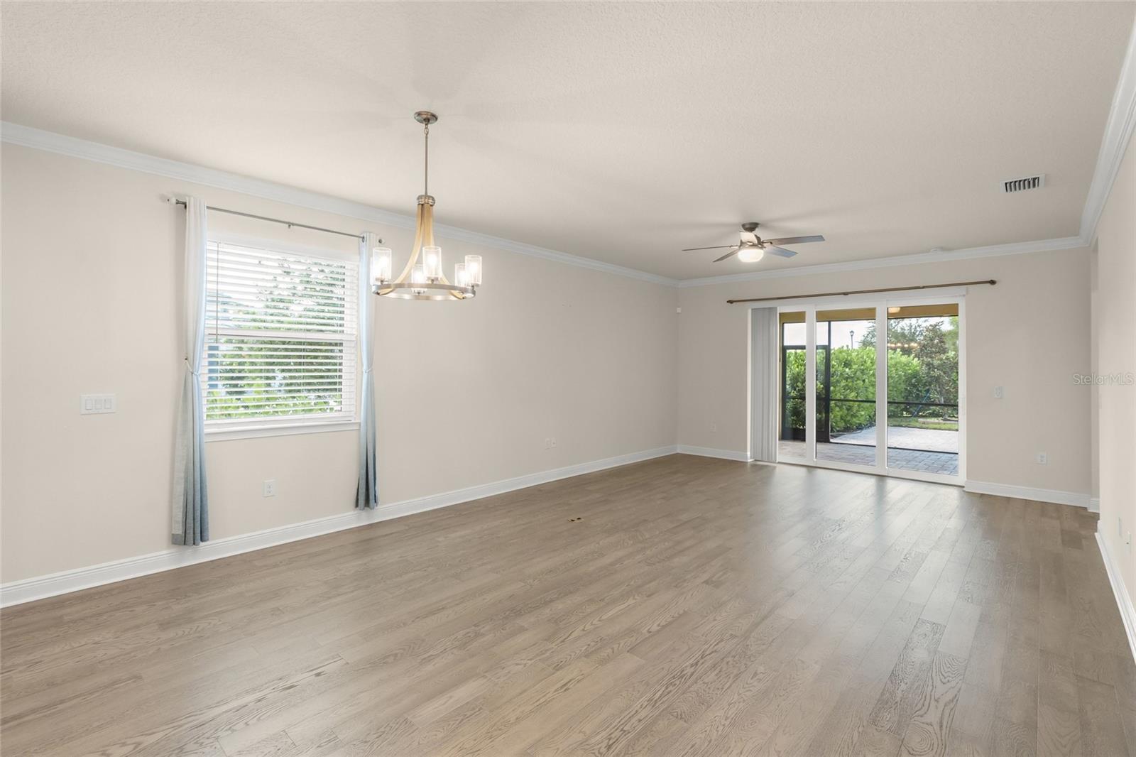 5690 Long Shore Loop Property Photo 9