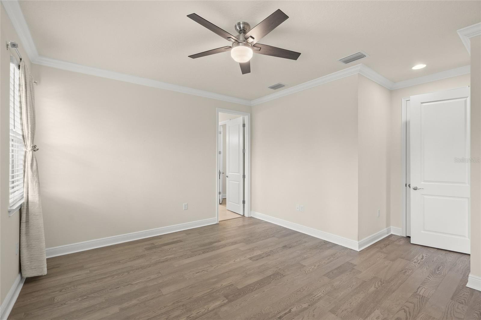 5690 Long Shore Loop Property Photo 15