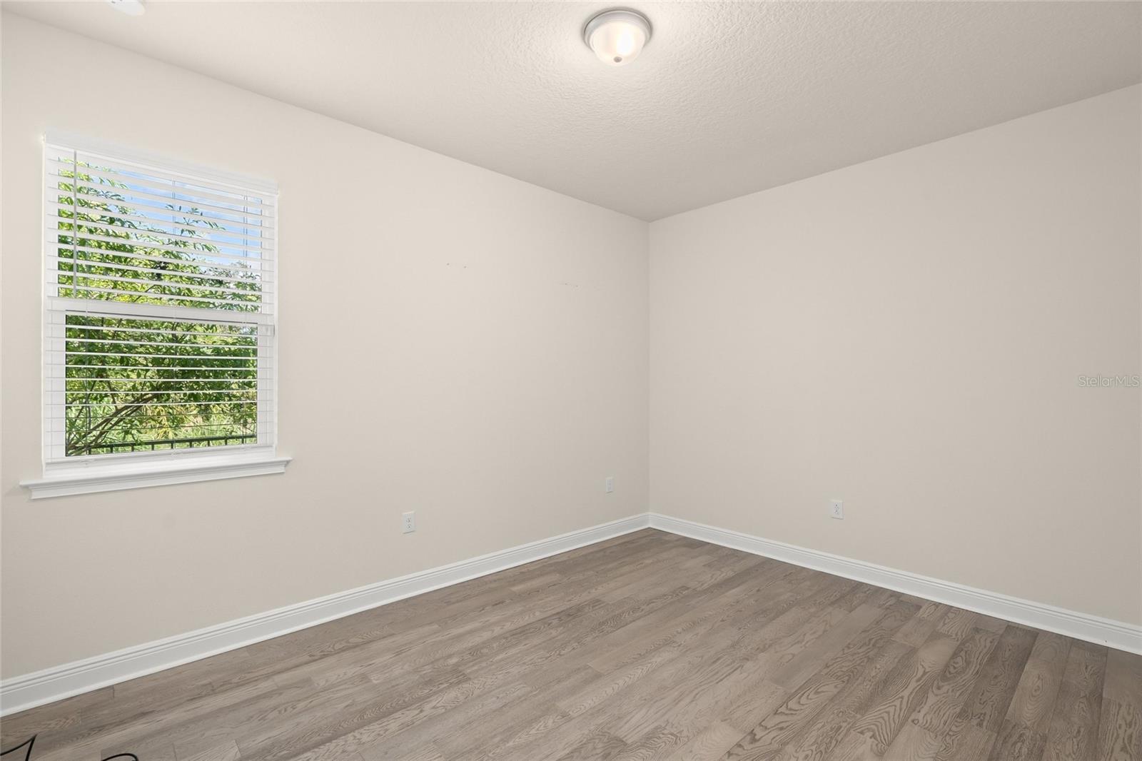 5690 Long Shore Loop Property Photo 25
