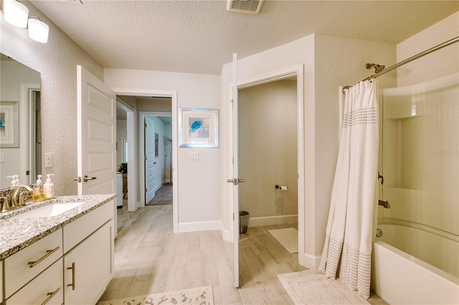 9406 43rd Ct E Property Photo 27