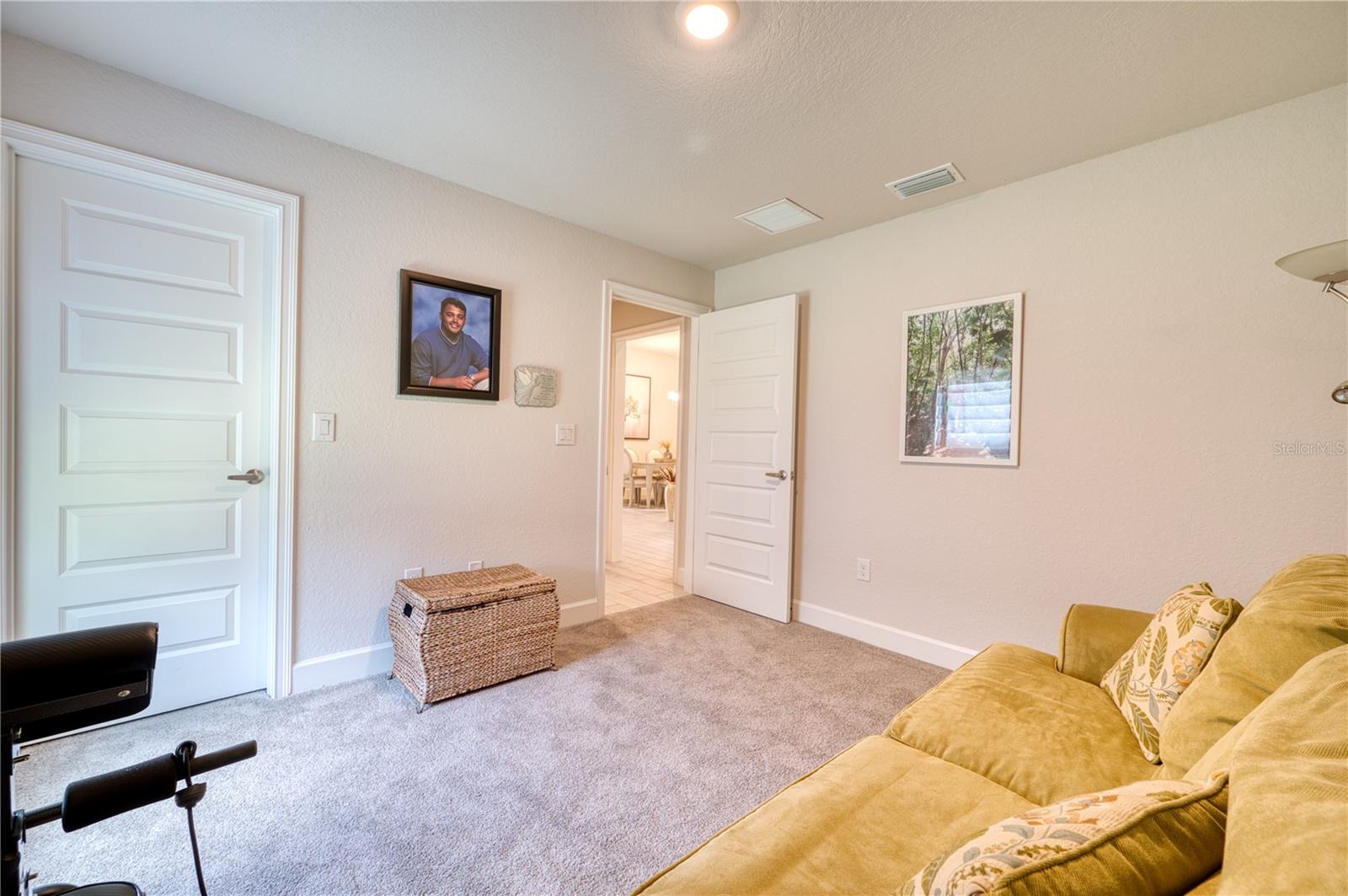 9406 43rd Ct E Property Photo 31