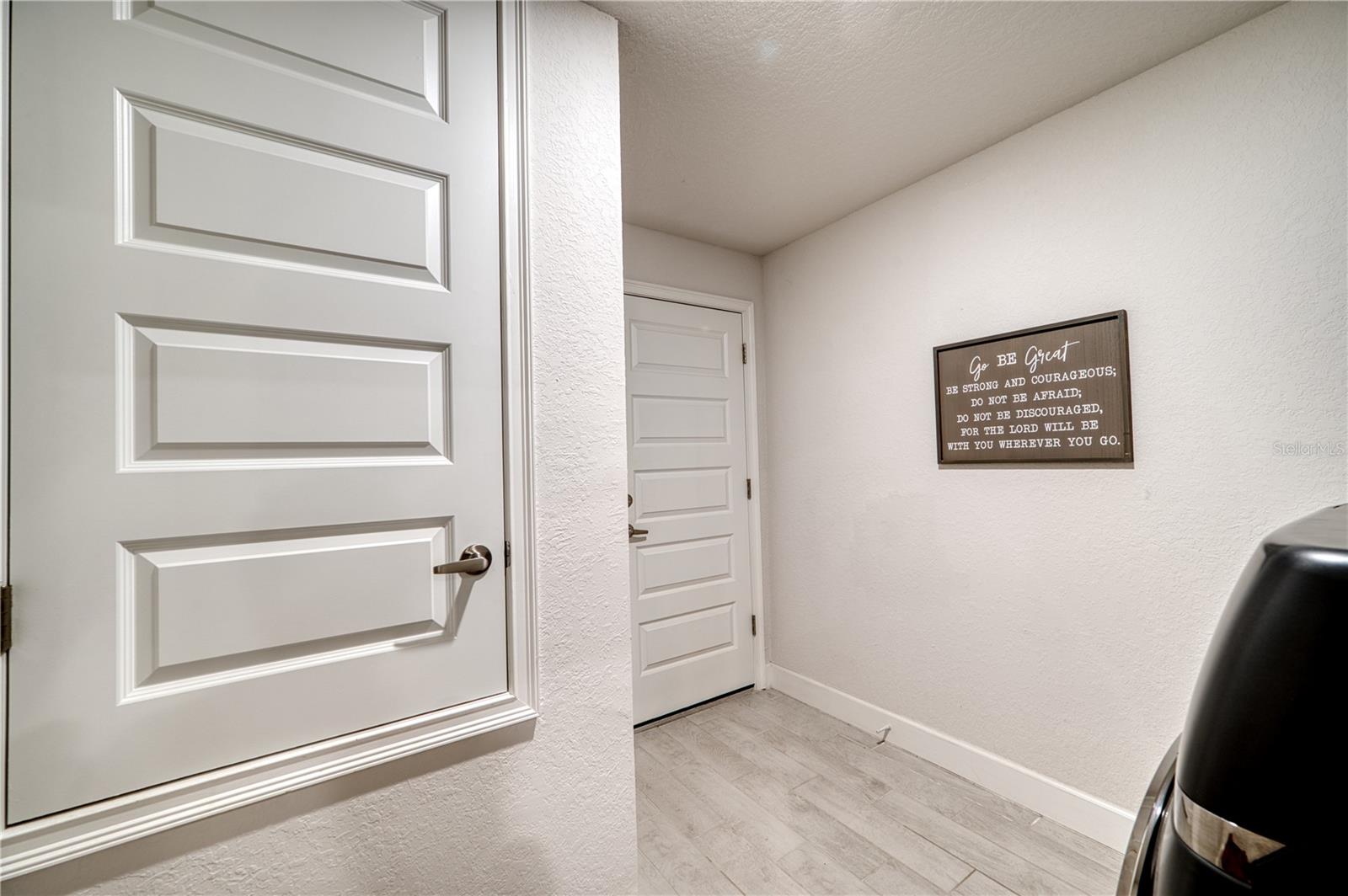 9406 43rd Ct E Property Photo 40