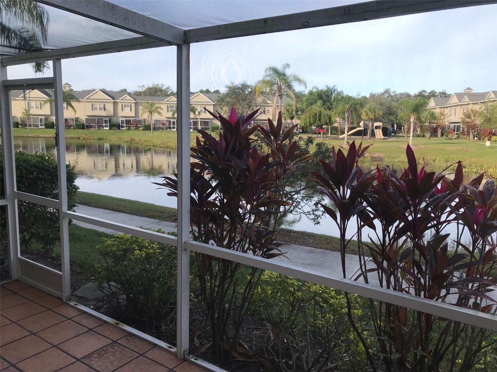 7635 Plantation Cir #7635 Property Photo 10