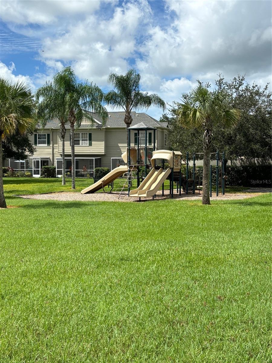 7635 Plantation Cir #7635 Property Photo 14