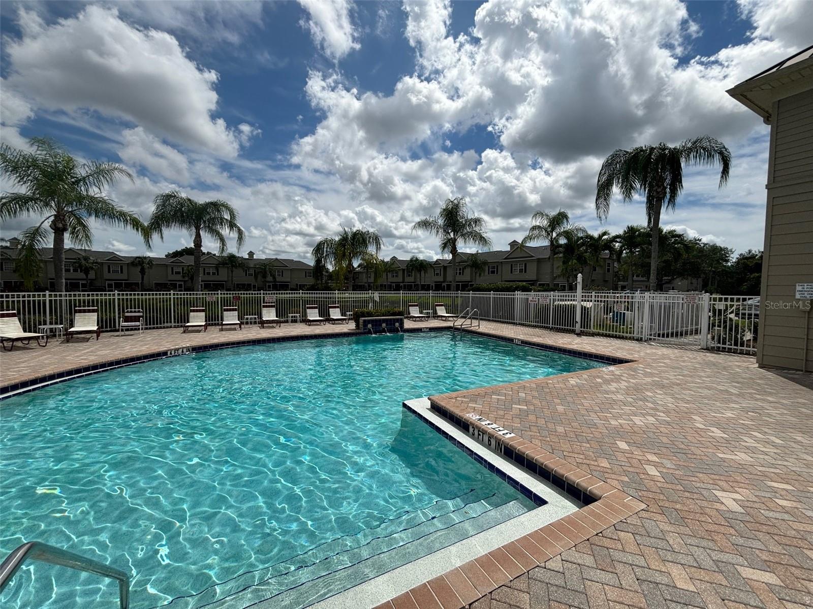 7635 Plantation Cir #7635 Property Photo 17