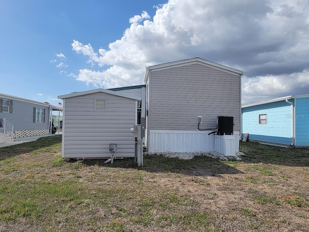 5700 Holiday Park Blvd Property Photo 40