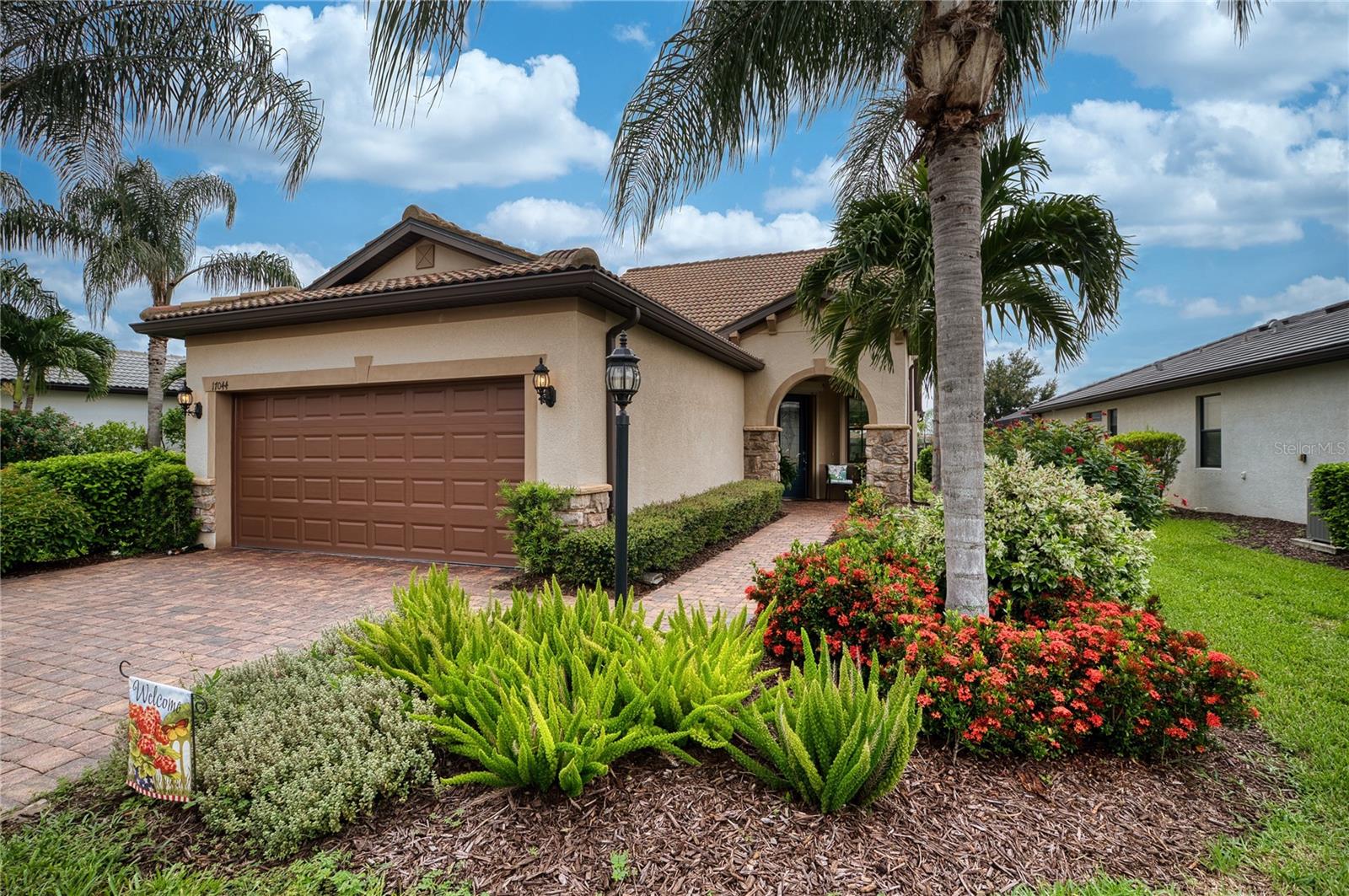 17044 Kenton Ter Property Photo 1