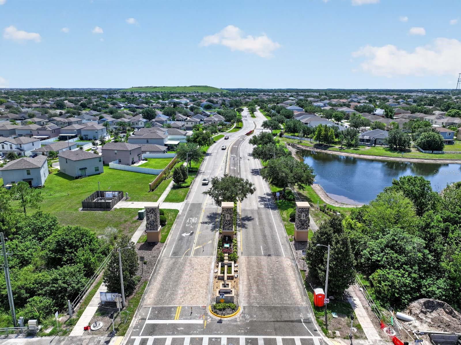 14453 Barley Field Dr Property Photo 8