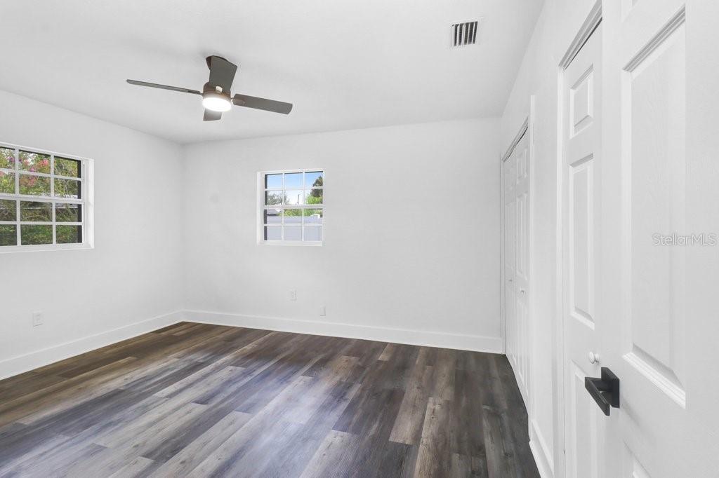 12113 Midlake Dr Property Photo 29