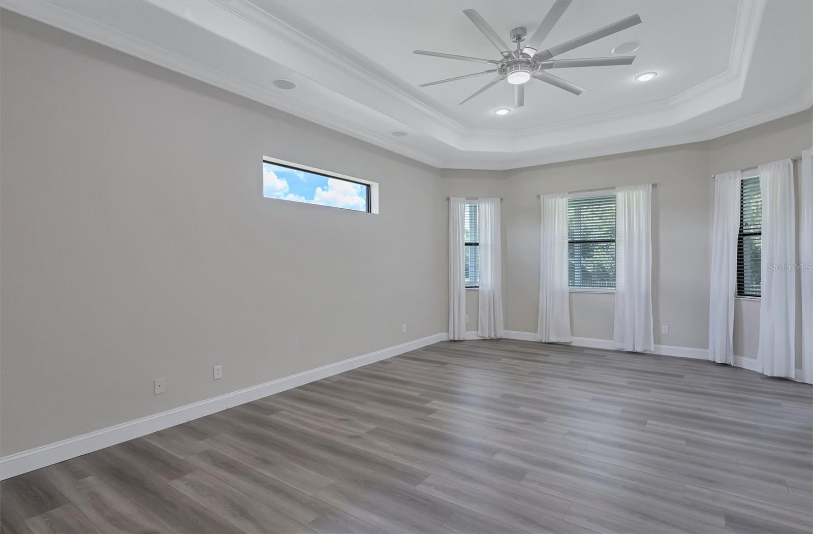 1911 148th Ct E Property Photo 42