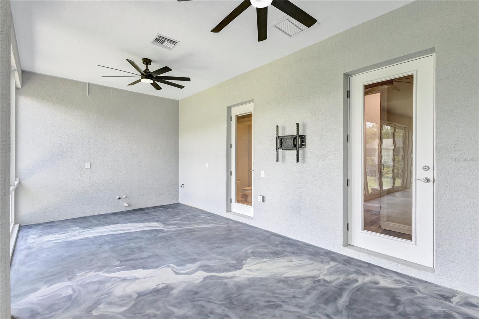 1911 148th Ct E Property Photo 52
