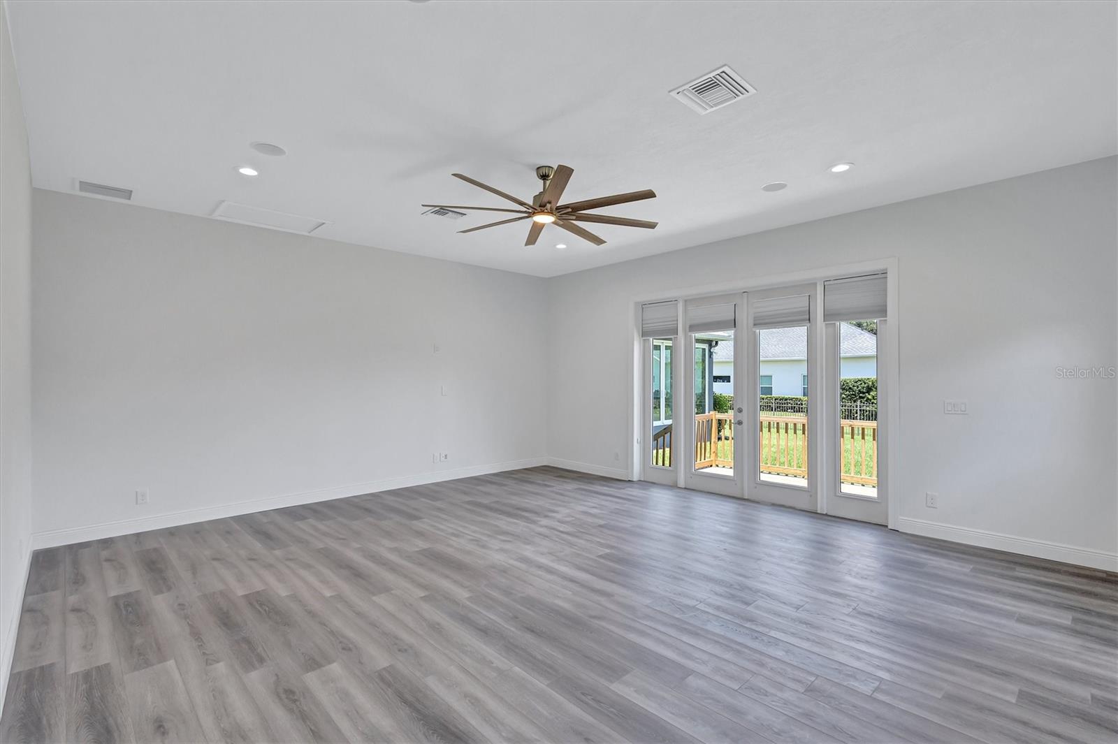 1911 148th Ct E Property Photo 58