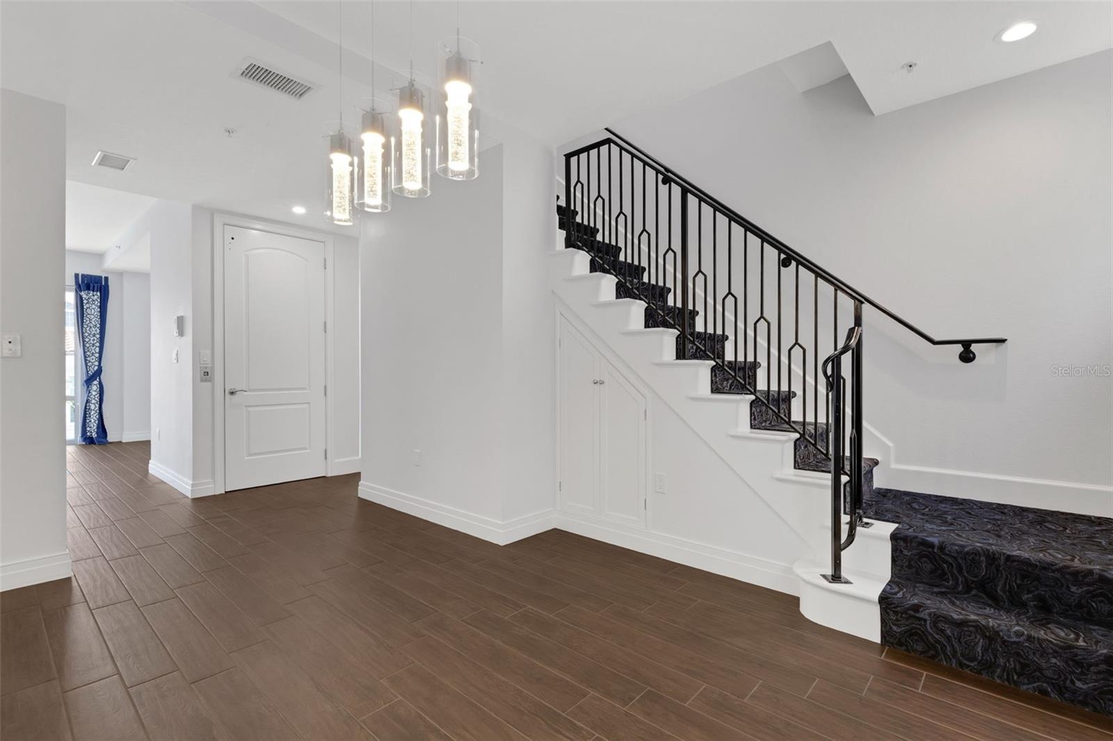 235 Cocoanut Ave #108b Property Photo 15