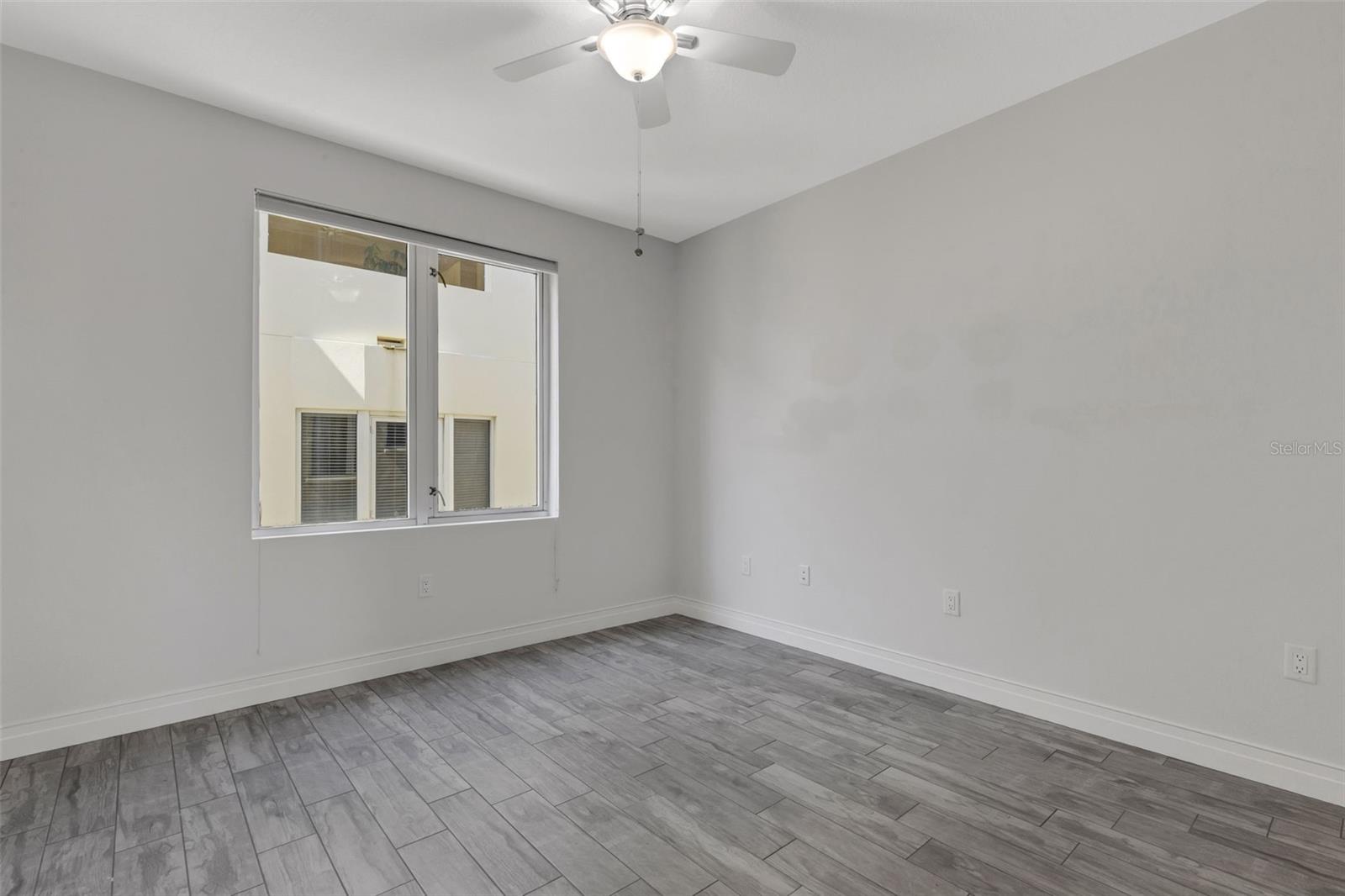 235 Cocoanut Ave #108b Property Photo 23