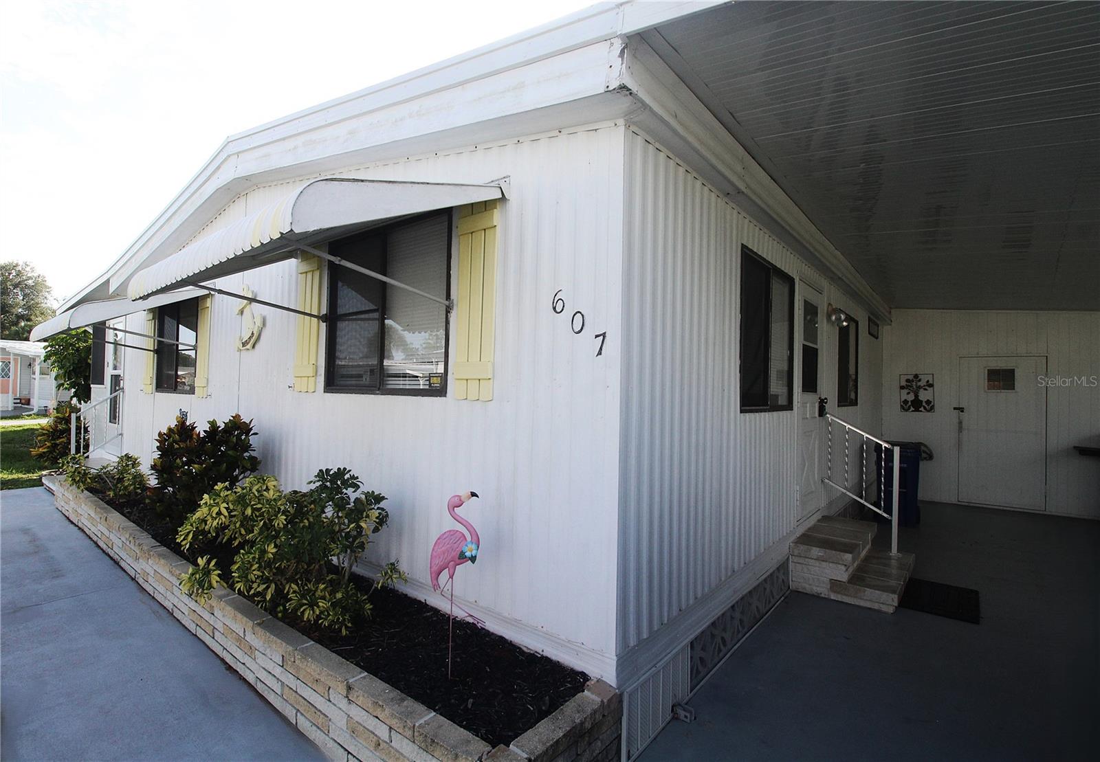 607 Cervina Dr Property Photo 1