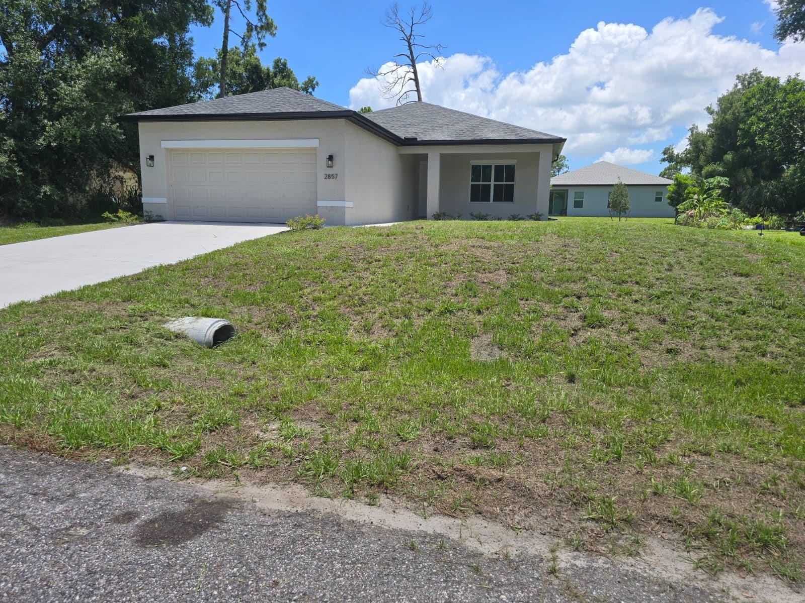 2857 SHADY AVE Property Photo 1