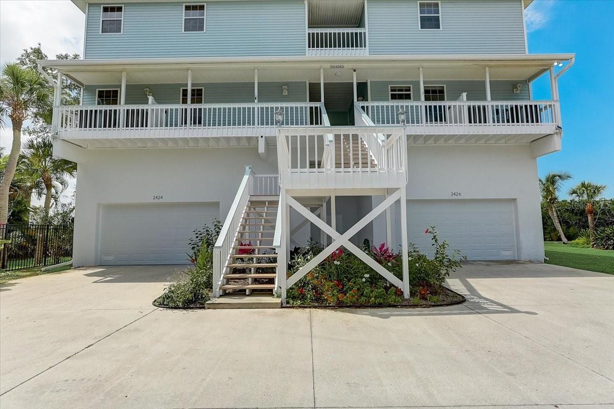 2424 Bay Dr #2424/2426 Property Photo 3