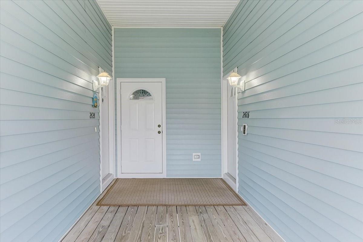 2424 Bay Dr #2424/2426 Property Photo 6