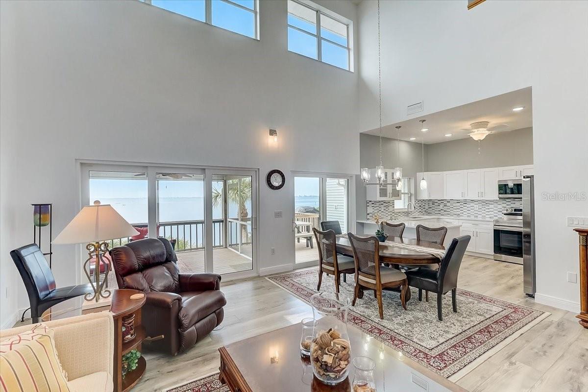 2424 Bay Dr #2424/2426 Property Photo 8