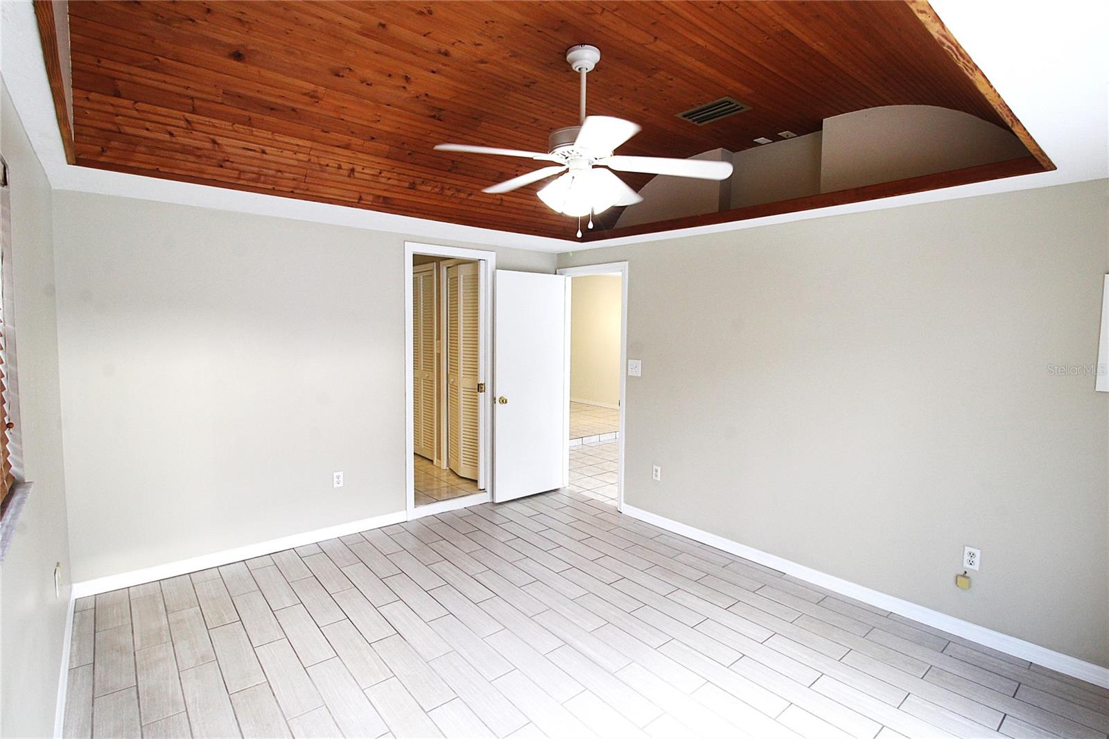 2516 E Milmar Dr Property Photo 10