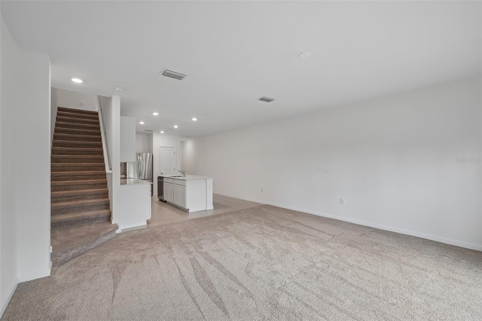6391 Waterstone Pl Property Photo 8