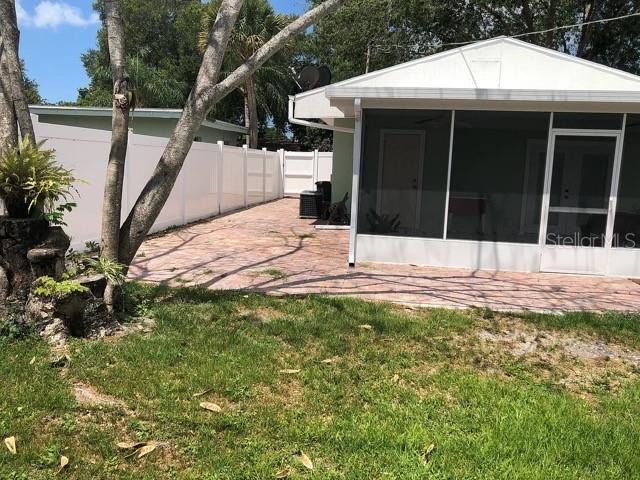 5909 Albert Pl Property Photo 14