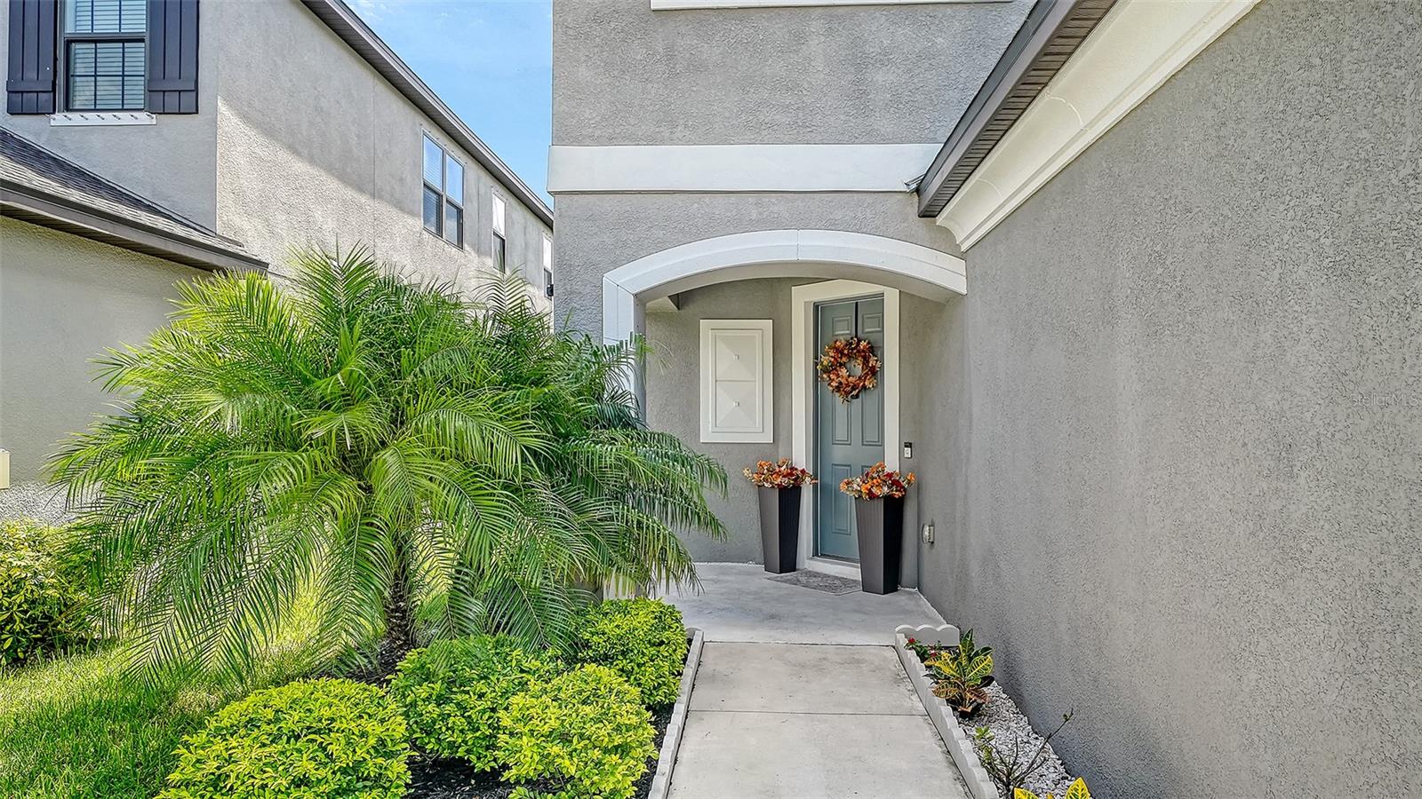 15336 Isla Palma Ln Property Photo 3