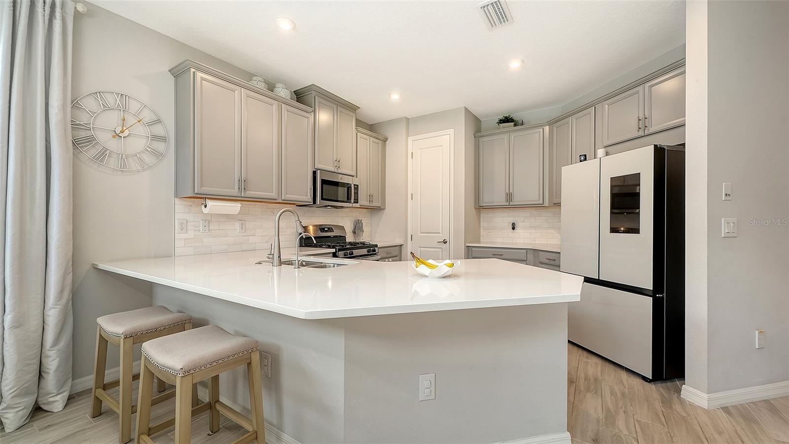 15336 Isla Palma Ln Property Photo 7
