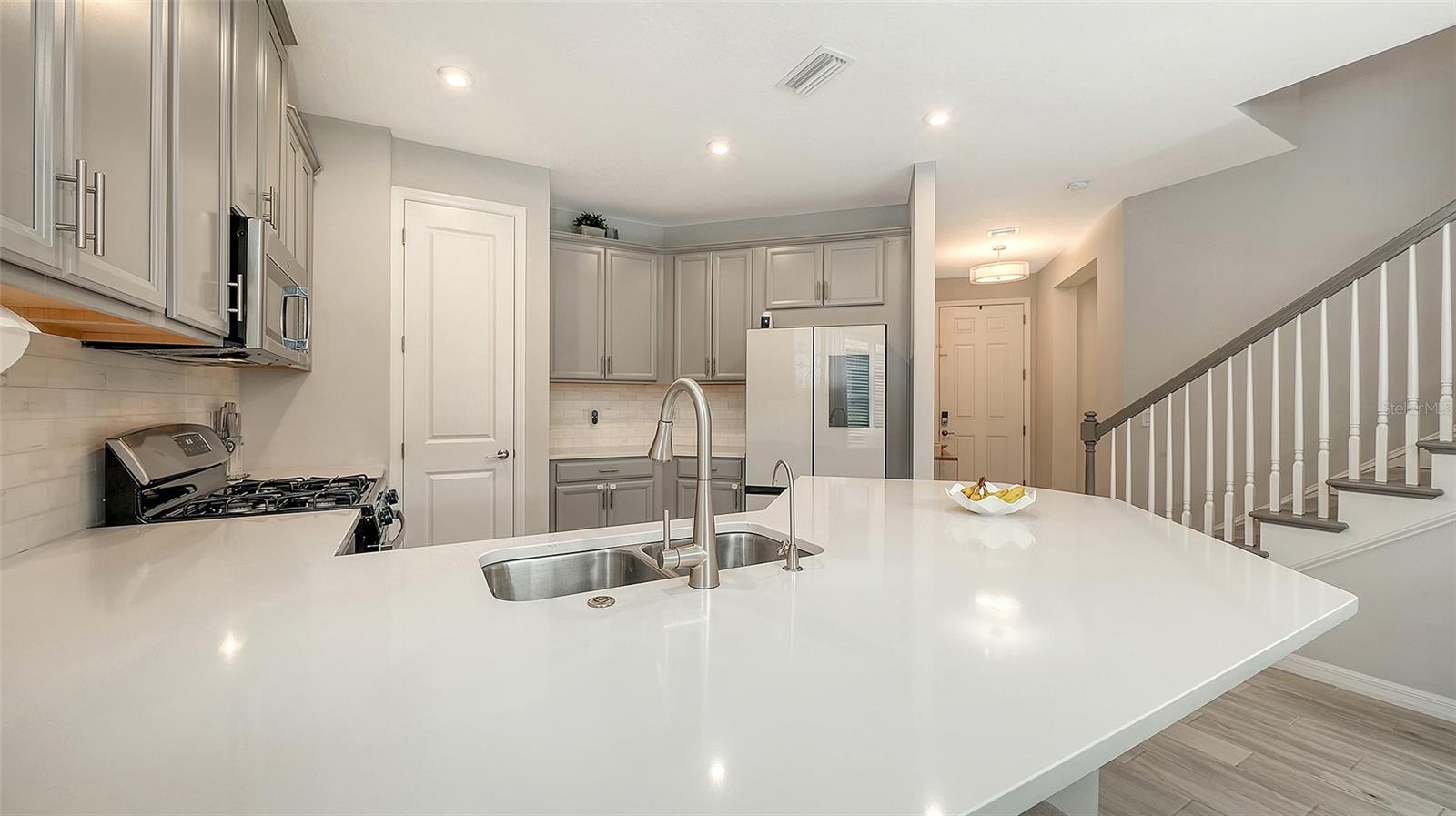 15336 Isla Palma Ln Property Photo 8