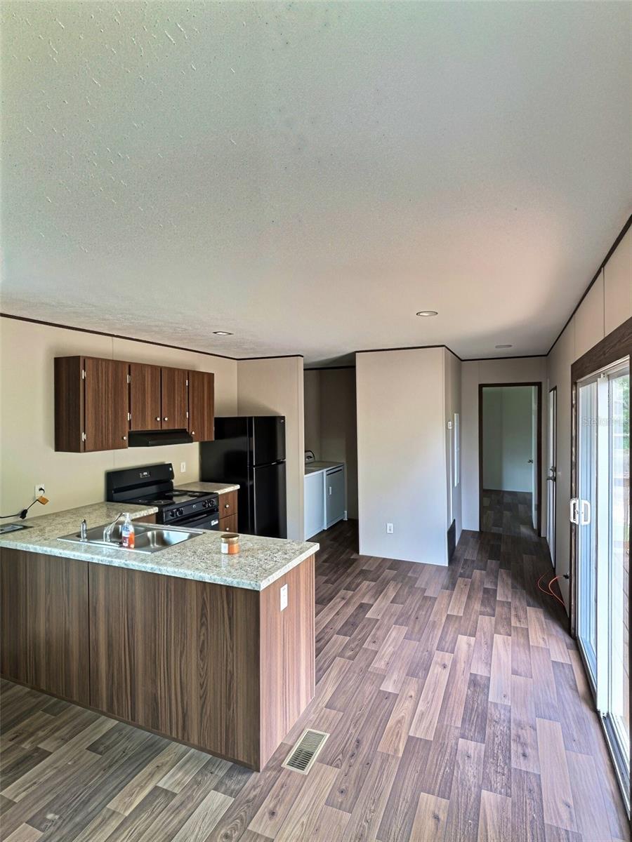 13354 Tyrone St Property Photo 7