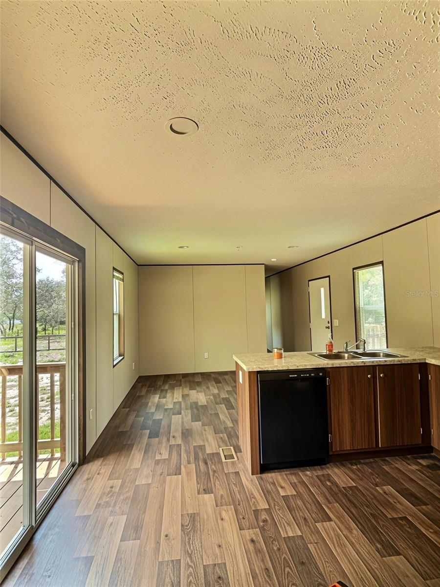 13354 Tyrone St Property Photo 17