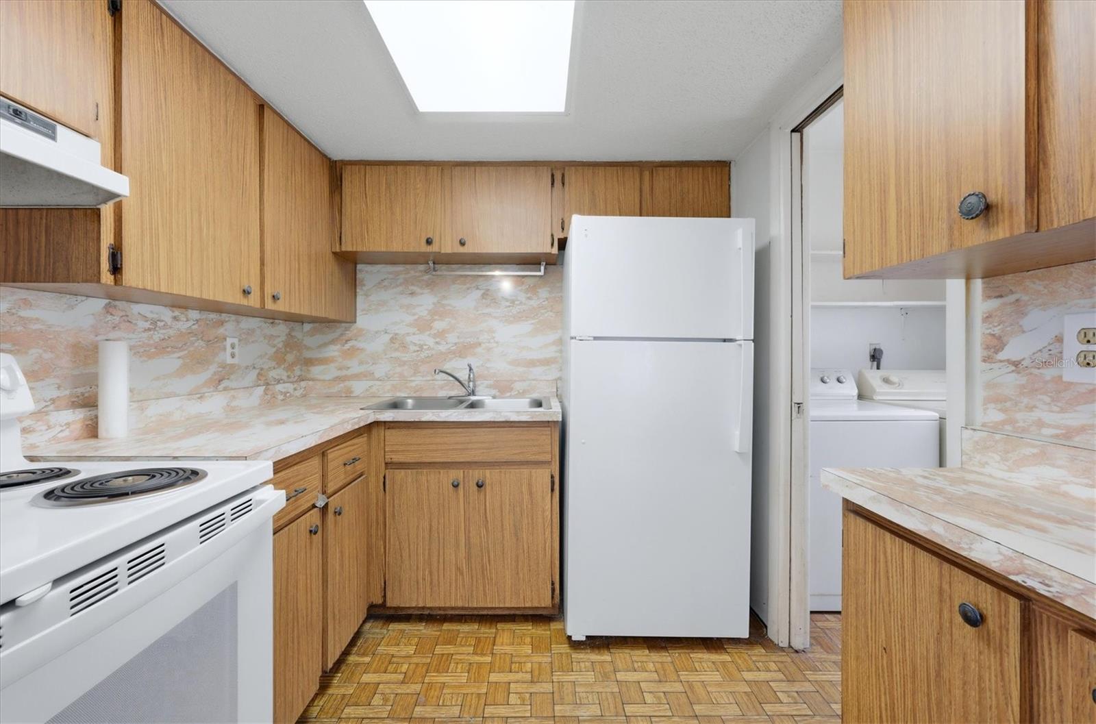 1805 Marbeth St #1805/1807 Property Photo 13